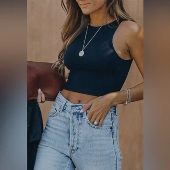 REORIA Women's  Sleeveless High Neck
Racerback Cropped Tank Tops, Halter Neck - Picture 4 of 7